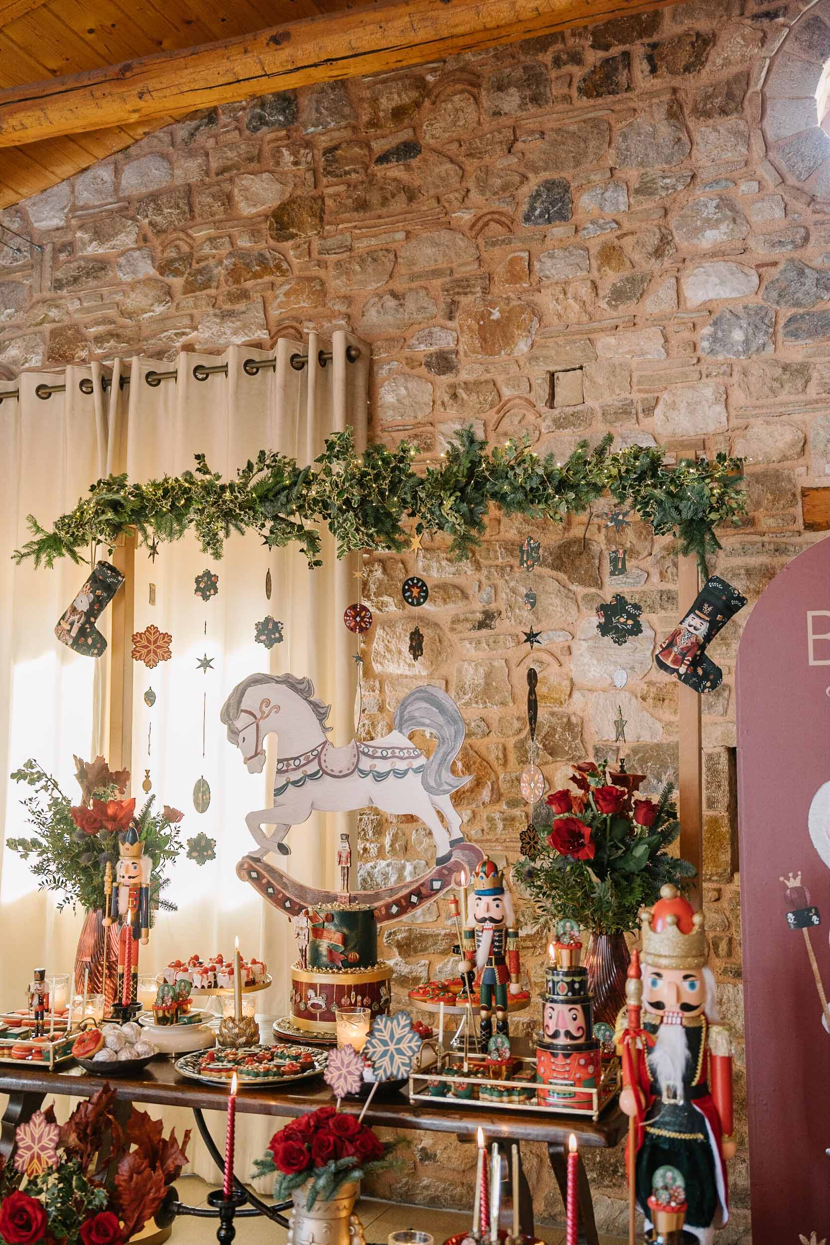The Nutcracker in the tower of Petreza · Βάπτιση