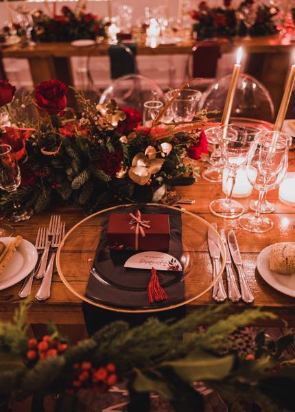 Extravaganza red wedding · Γάμος σε κόκκινο 11
